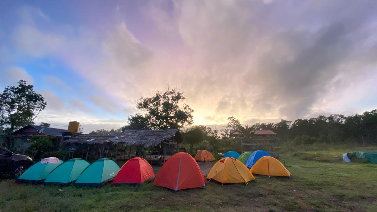Kegiatan belajar mengajar di Sekolah Alam Paradise
